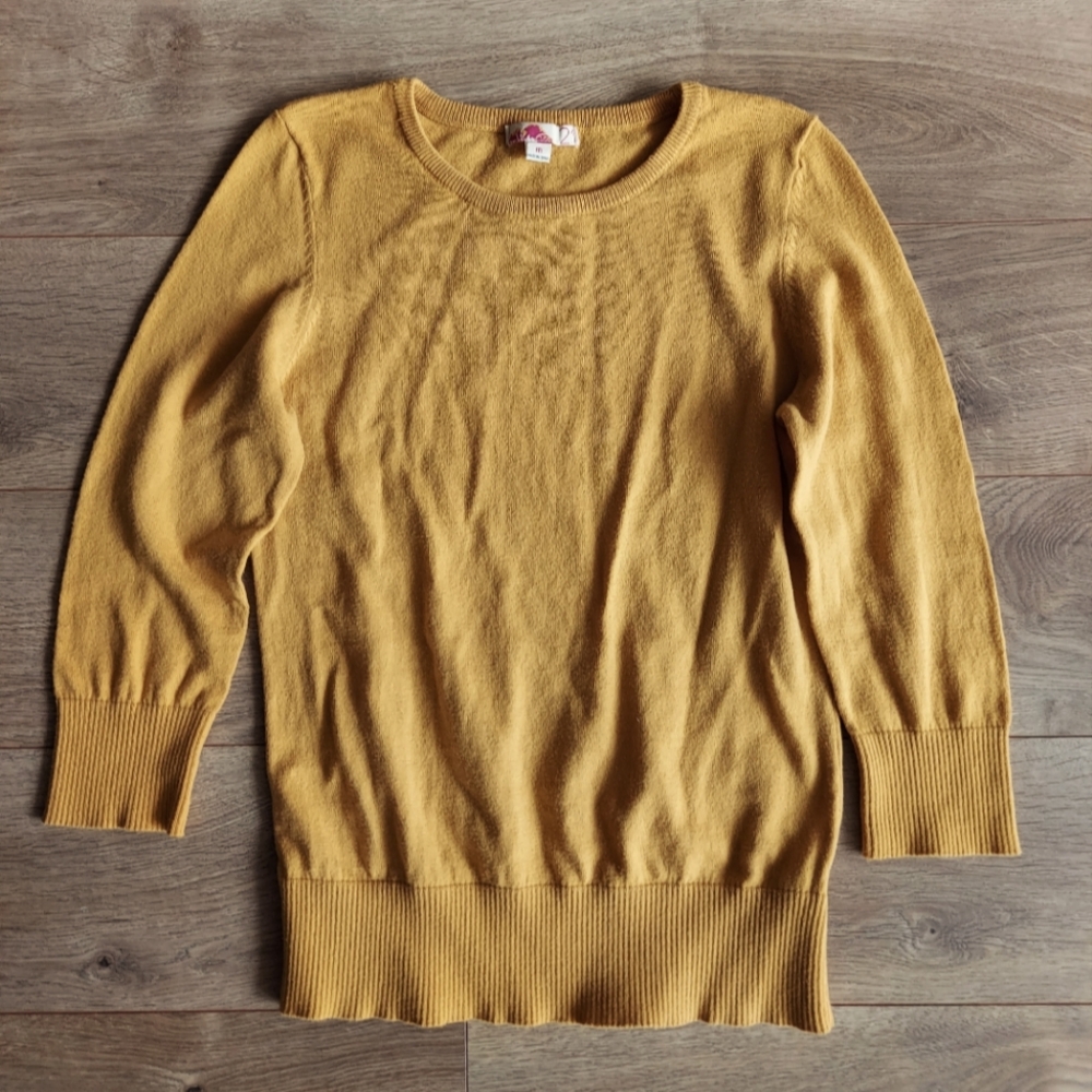 Mustard 3/4 Sleeve Sweater